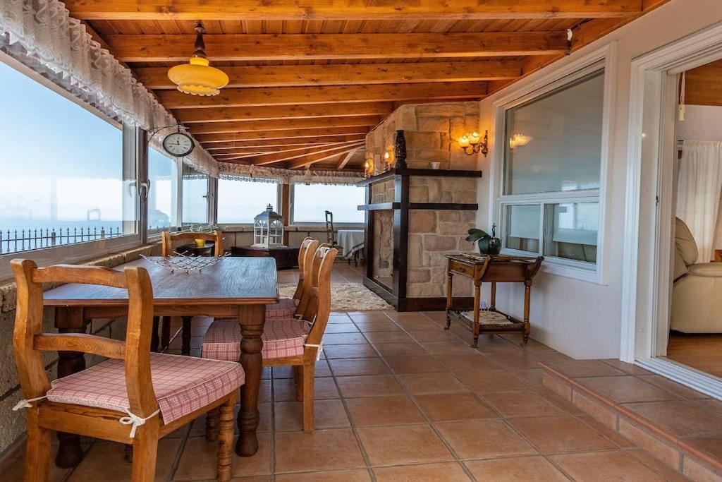 אדחה Villa Carlitos Vistas Al Mar Y A La Montana מראה חיצוני תמונה