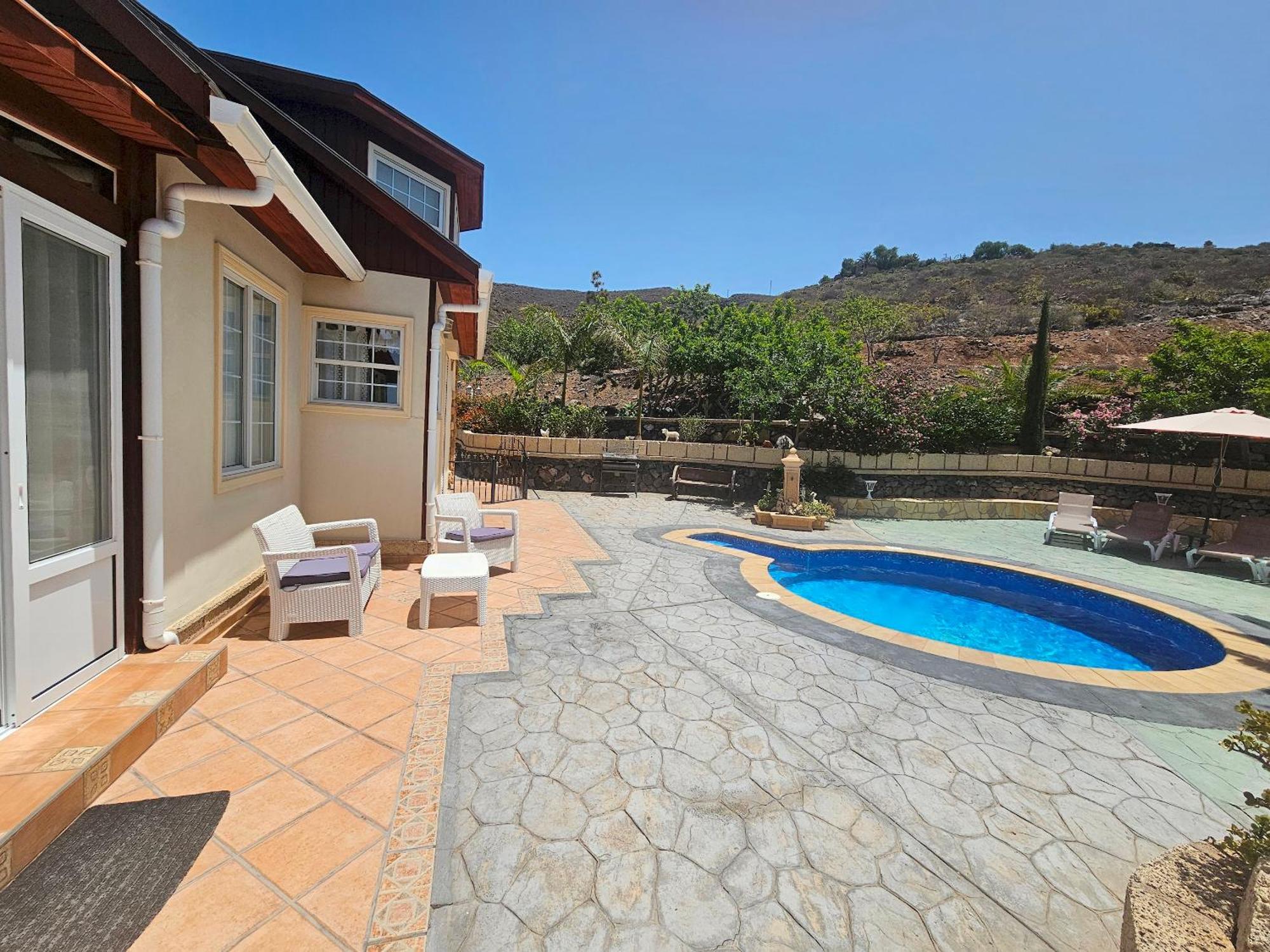 אדחה Villa Carlitos Vistas Al Mar Y A La Montana מראה חיצוני תמונה