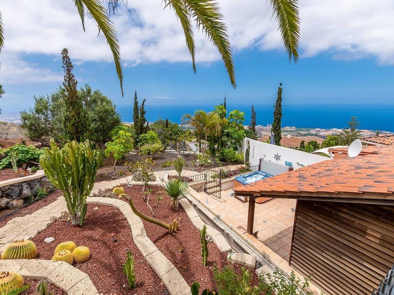 אדחה Villa Carlitos Vistas Al Mar Y A La Montana מראה חיצוני תמונה